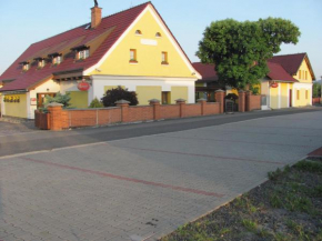 Šindlerův Dvůr